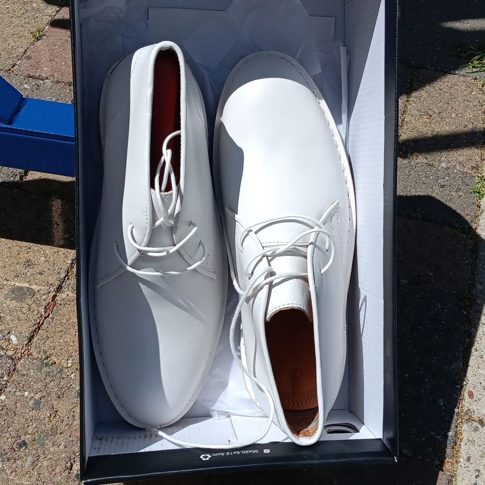 Robert Wayne Boots
